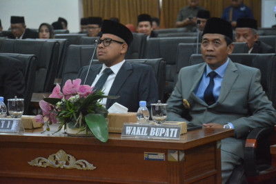 Berita Pemkab Batang DPRD dan Pemkab Batang Ikuti Pidato Kenegaraan Presiden, Dorong Semangat Kemerdekaan untuk Pembangunan Daerah