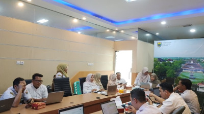 Diskominfo Batang Gelar Desk Pengelolaan Data Statistik Sektoral untuk Perkuat Kualitas Data