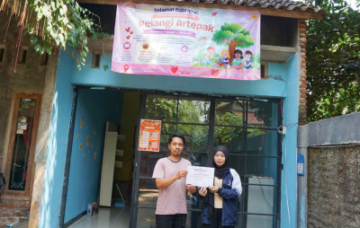 Revitalisasi Perpustakaan Desa Kecepak melalui Penataan Koleksi dan Penguatan Branding Literasi