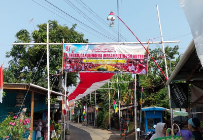 Berita Pemkab Batang Memeriahan HUT Ke-81 RI, Sajikan Jajan Pasar Lengko Sepanjang 250 Meter dan Bentangan Merah Putih