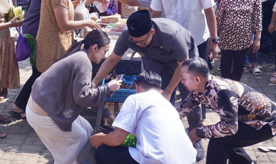 Bupati Batang Adu Akting dengan Michelle Ziudith di Alas Roban The Series