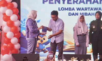 Sumbangkan 50 Buku, Bunda Literasi Batang Dorong Budaya Baca Anak