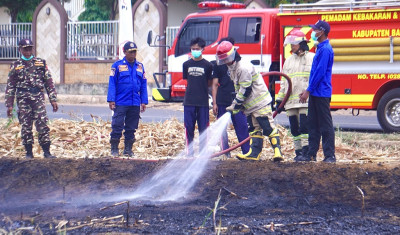Berita Pemkab Batang Waspada Karhutla, PMI Batang Perkuat Kesiapsiagaan Relawan Dengan Simulasi