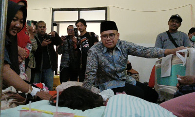 Bupati Batang Pastikan Biaya Pengobatan Korban Keracunan MBG Ditanggung Pemda