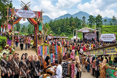 Gelaran Kenduri Batik 2026 di Batang, Pamerkan Batik Rifaiyah Hingga Spesial Ndarboy Genk Orkestra