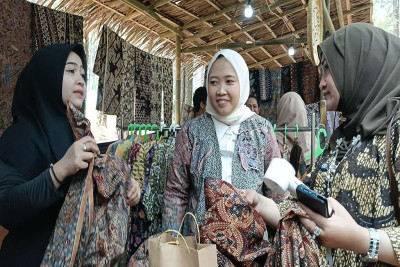 Gelaran Kenduri Batik jadi Ajang Refleksi Kiprah Pembatik Rifaiyah