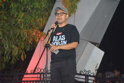 Ribuan Warga Antusias Nobar Alas Roban The Series, Bupati Batang Bidik Dampak Pariwisata