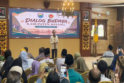 Dialog Budaya Batang-DIY, Sri Sultan HB X Jejak Sejarah Peradaban Jawa Saling Terhubung