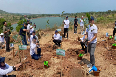 Industropolis Batang Tanam 2.500 Pohon Aren, Targetkan Jadi Bahan Baku Bioetanol