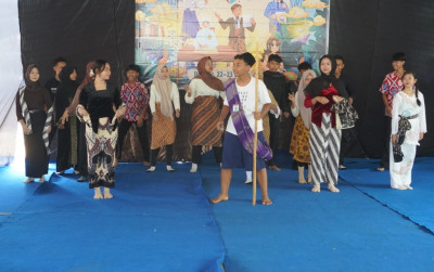 Tumbuhkan Kepekaan Sosial, SMA Wonotunggal Suarakan Pesan Berbalut Sastra
