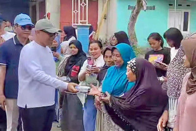Sambang Desa Candirejo, Bupati Batang Tampung Aspirasi Perbaikan Jalan dan RTLH