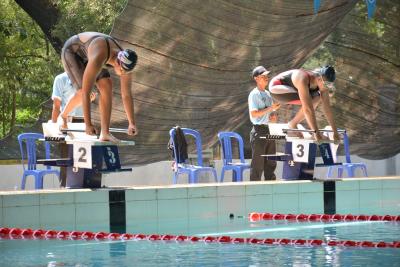 ambil-posisi-start-renang