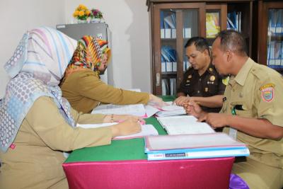 Soroti Dana BOK Tahun 2019, Dinkes dan Kajari Batang Lakukan Monev