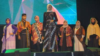 fashion-show-busana-batik