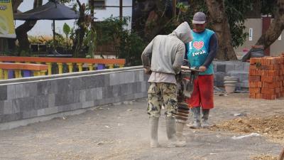 pembangunan-taman-sutomo