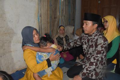 beri-motivasi-ke-penderita-tumor