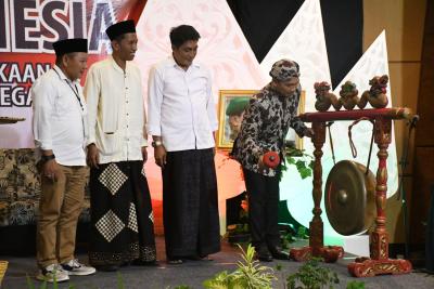 Bupati Batang Buka Silatnas Petanesia 