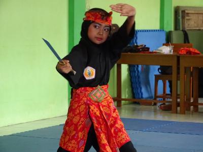 tampilkan-jurus-golok