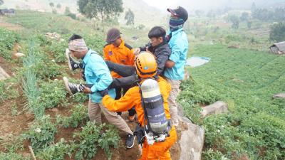 simulasi-penanggulangan-bencana-gas-beracun-gunung-api-dieng