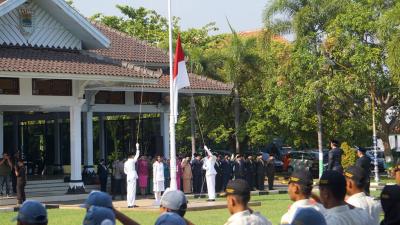 upacara-hari-pahlawan