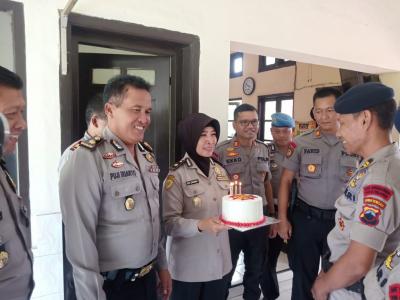 jaga-soliditas-polres-batang-manfaatkan-momentum-hut-brimob