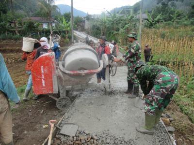 karya-bhakti-binter-terpadu-dekatkan-tni-dan-rakyat