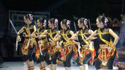 tari-pedang-suwedang