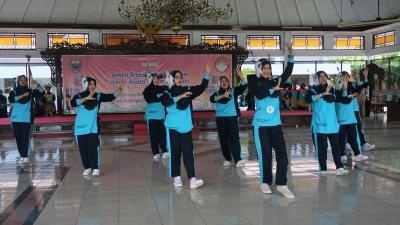 lomba-kreasi-senam-maumere