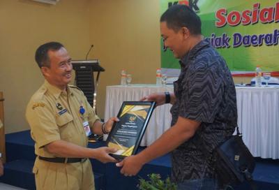 PENGHARGAAN PEMBAYARAN PAJAK TERBANYAK PERTAMA