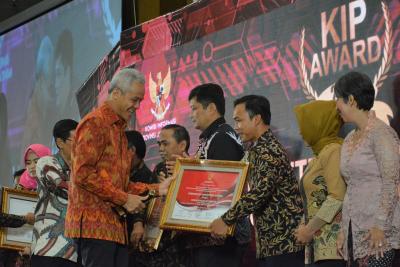 berikan-pengahargaan-bp-informatif