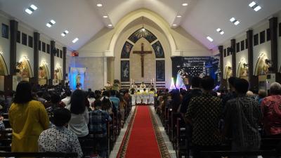 SUASANA MISA NATAL di BATANG