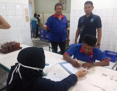 tes-urine-pengemudi-bus