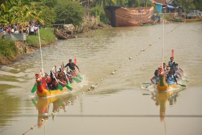 LOMBA DAYUNG DRAGON BOAT CUP