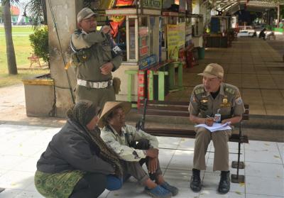 penertiban-pengemis-di-batang