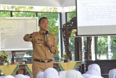 pemkab-batang-patuh-kententuan-bosda