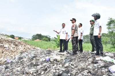 Bupati Dan Wakil Bupati Batang Tinjau Rencana TPA Limpung