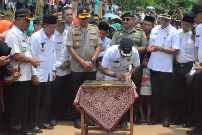 PERESMIAN JEMBATAN MONAS