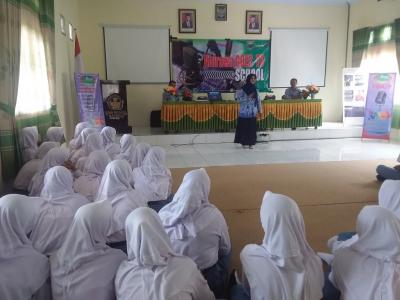 LPPL Abirawa FM Batang Harus Menyelami Dunia Milenial