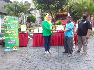 pipas-jateng-berikan-bantuan-untuk-berantas-covid-19