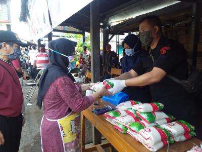 OPERASI PASAR UNTUK SESUAIKAN HARGA