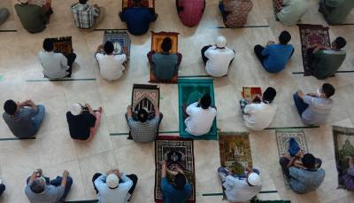 JAGA JARAK ANTAR JAMAAH