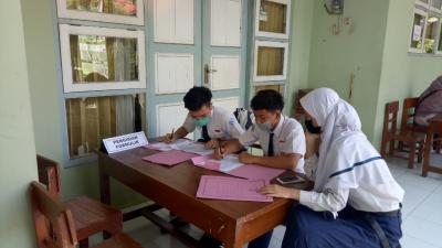 antusias-ppdb-masuk-man-batang