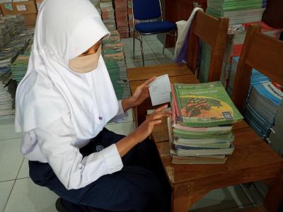 ambil-buku-mata-pelajaran