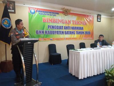 GUNAKAN BAHASA YANG MUDAH DIMENGERTI