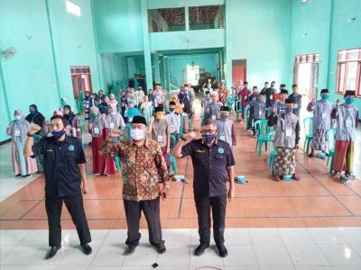 BNNK Batang Ajak Santri Perangi Penyalahgunaan Narkoba