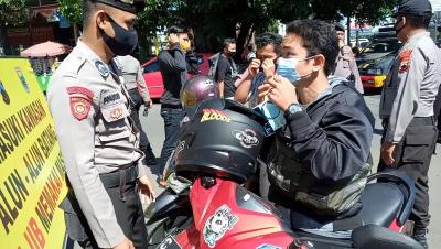 Tak Pakai Masker, Pengendara Diminta Putar Balik
