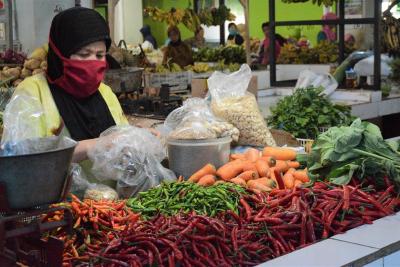 HARGA CABAI MERAH KERITING TURUN