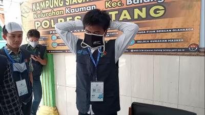 pakai-masker-sebelum-bertugas