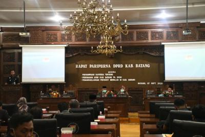 Bupati Batang, Minta Kepada Satpol PP Bereskan Anak Punk