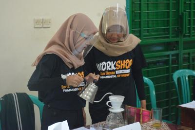 SEDUH KOPI METODE V60